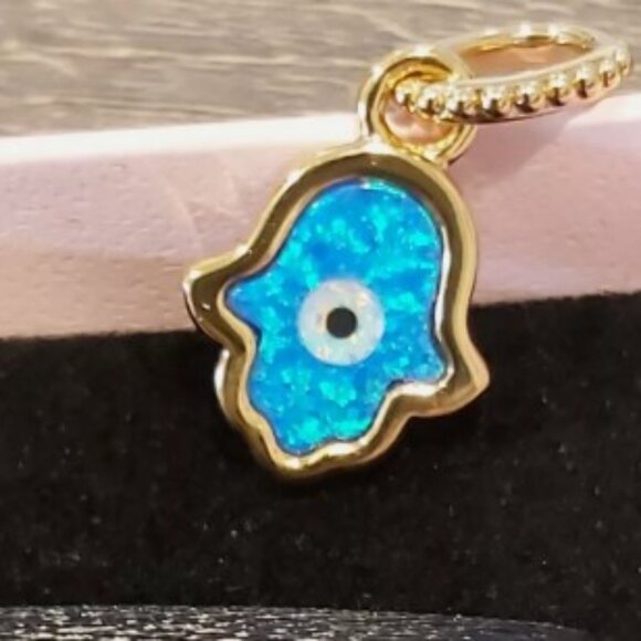 AUTH PANDORA Moments Opalescent Blue Hamsa Hand Dangle Charm 762699C01 - Picture 8 of 16